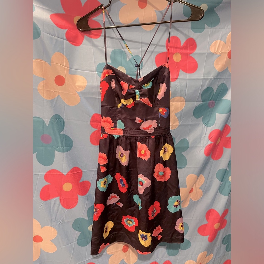 EUC women’s mini floral dress